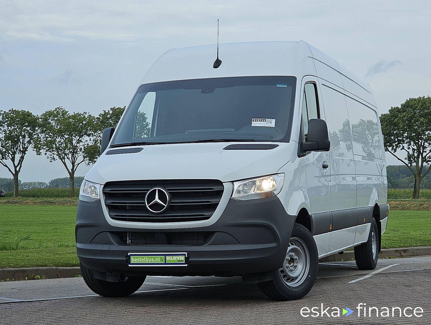 Leasing Van Mercedes-Benz SPRINTER 319 2024