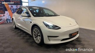 Leasing Sedan Tesla Model 3 2023