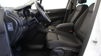 Lízing Hatchback Opel Meriva 2012