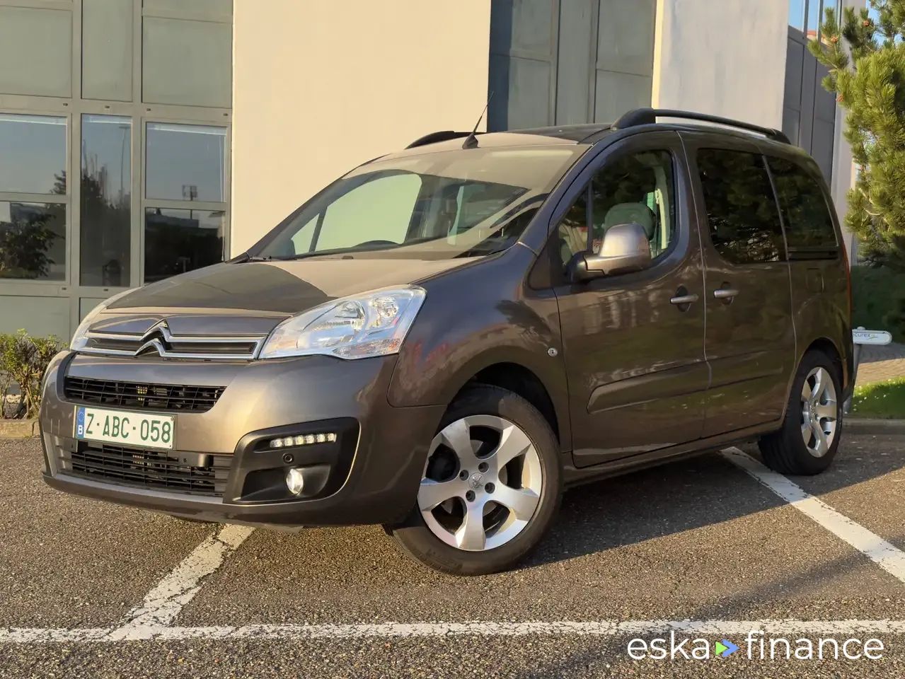 Lízing Hatchback Citroën Berlingo 2017