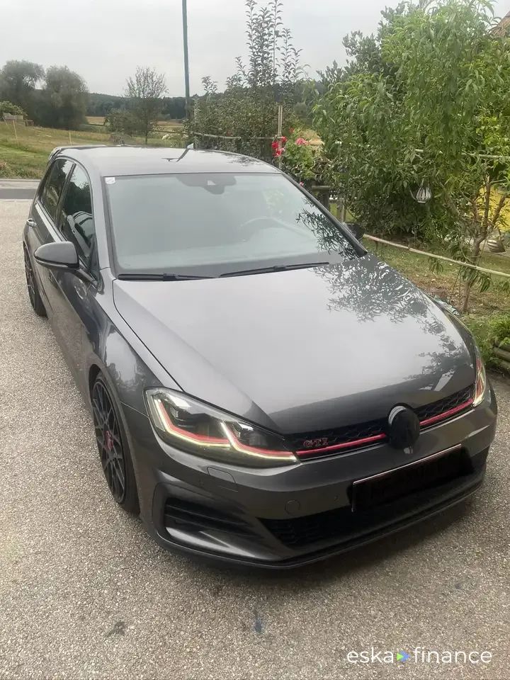 Leasing Sedan Volkswagen GOLF GTI 2019