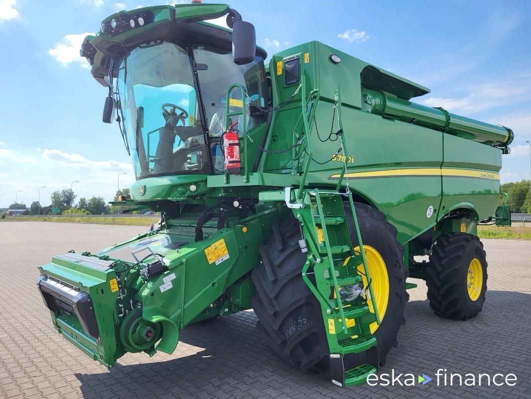 Finansowanie Kombajn zbożowy John Deere S780i 2024
