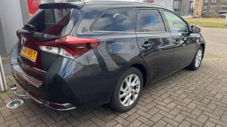 Leasing Wagon Toyota Auris 2015