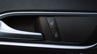 Lízing Kupé MERCEDES CLA 200 2014