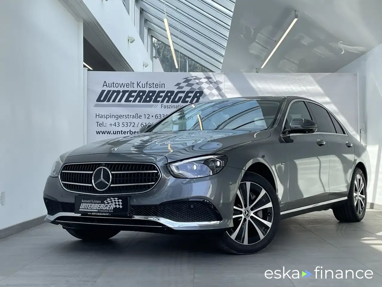 Leasing Sedan MERCEDES E 300 2021