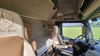 Lízing Traktor Mercedes-Benz ACTROS 1845 LS 2022