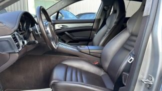 Leasing Sedan Porsche Panamera 2012