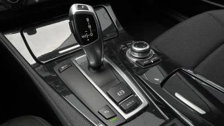 Lízing Sedan BMW 523 2011