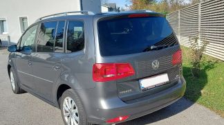 Financování Hatchback Volkswagen Touran 2012