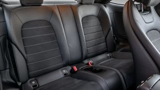 Financování Kupé MERCEDES C 180 2019