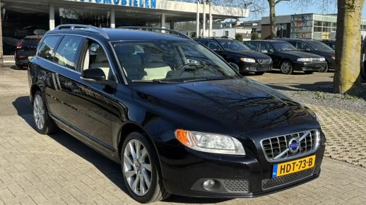 Volvo V70 2011