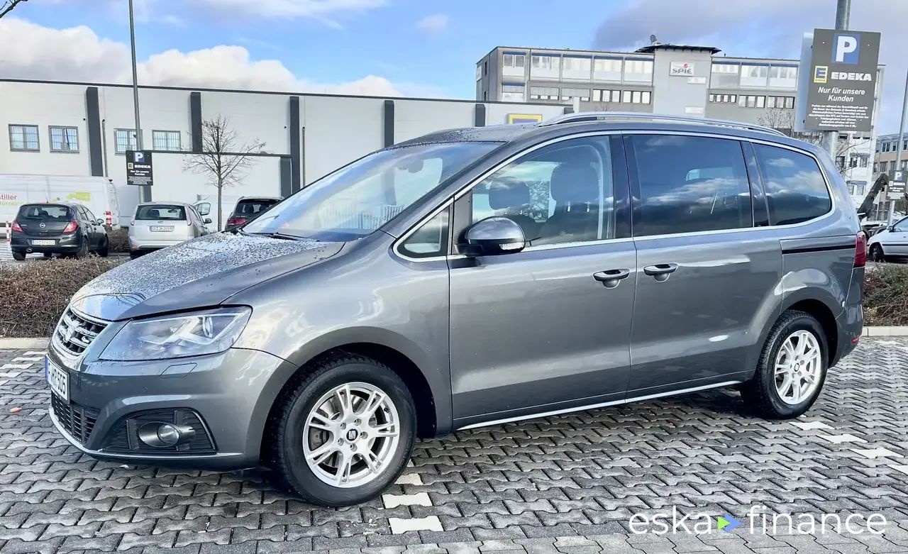 Leasing Hatchback Seat Alhambra 2017