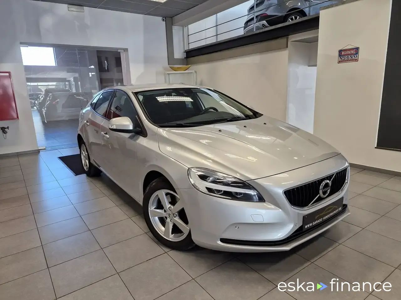 Leasing Hatchback Volvo V40 2017