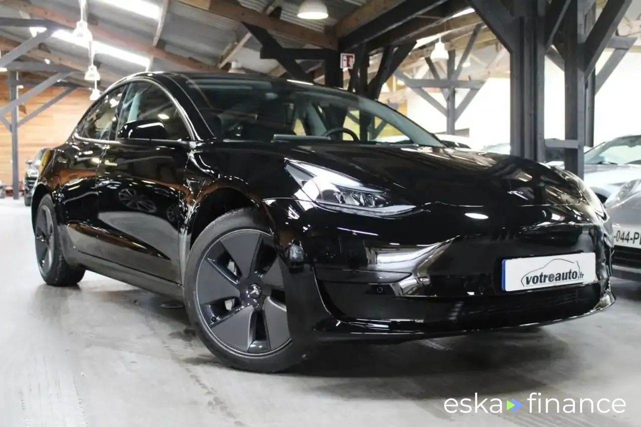 Leasing Sedan Tesla Model 3 2022