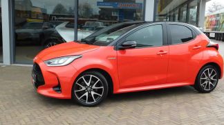 Lízing Hatchback Toyota Yaris 2021