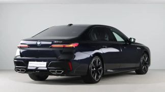 Lízing Sedan BMW 760 2024