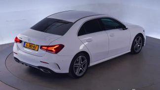 Lízing Sedan MERCEDES A 200 2019