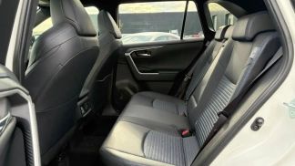 Financování SUV Toyota RAV 4 2019