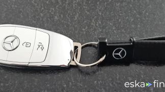 Lízing Kabriolet MERCEDES C 220 2021