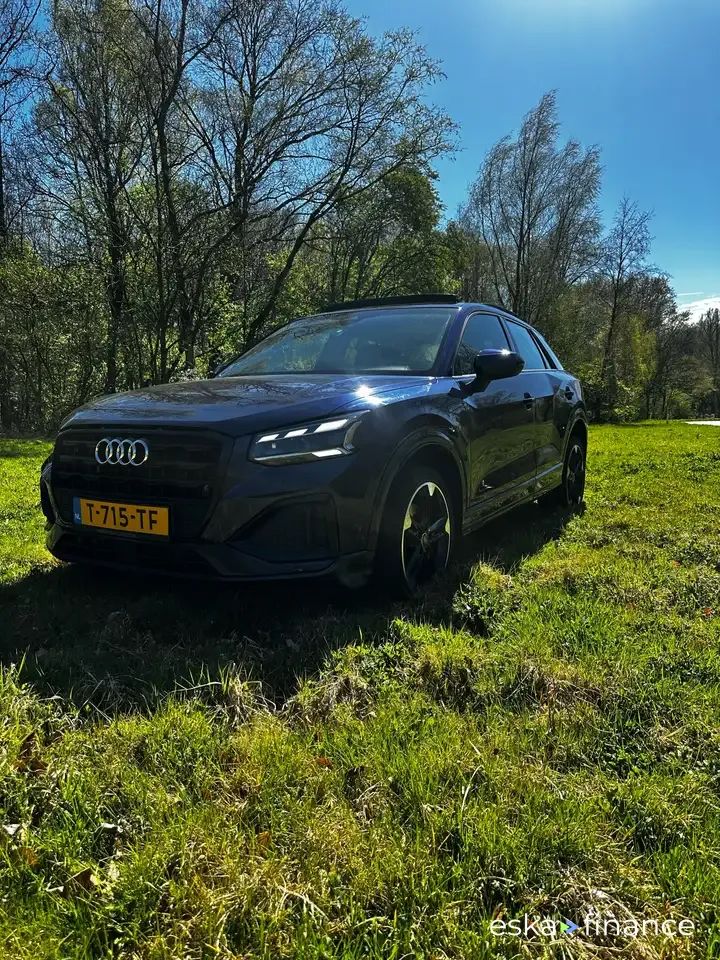Leasing Wagon Audi Q2 2022
