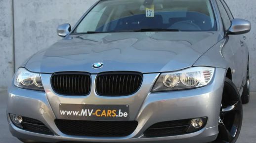 BMW 318 2010