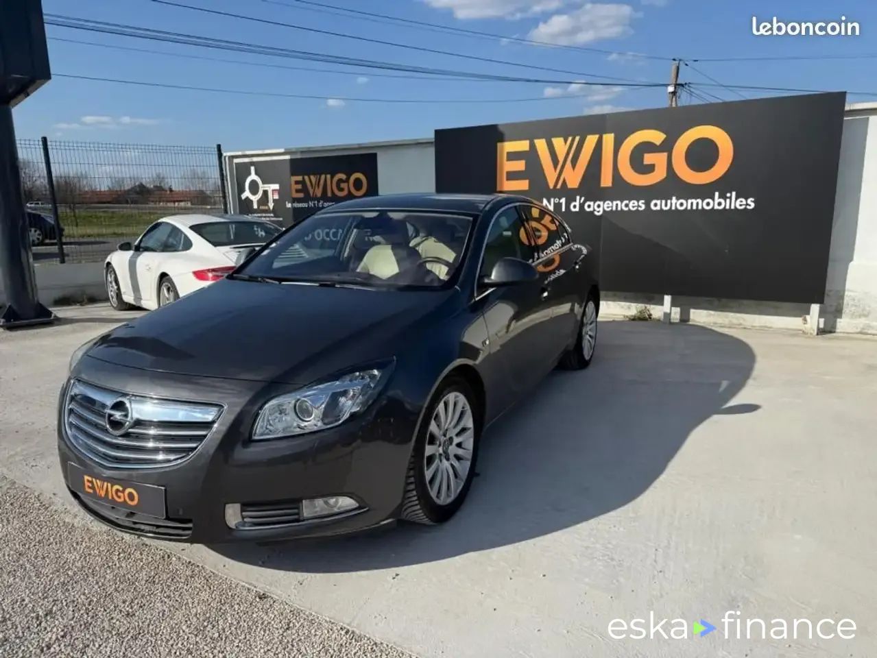 Lízing Sedan Opel Insignia 2010