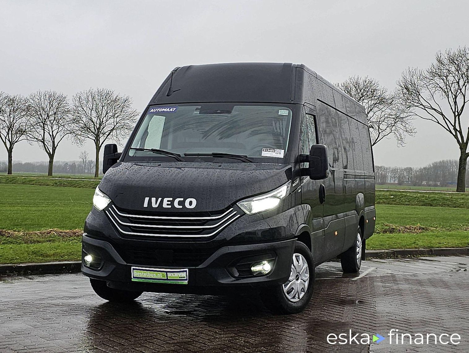 Leasing Van Iveco DAILY 35S18 2022