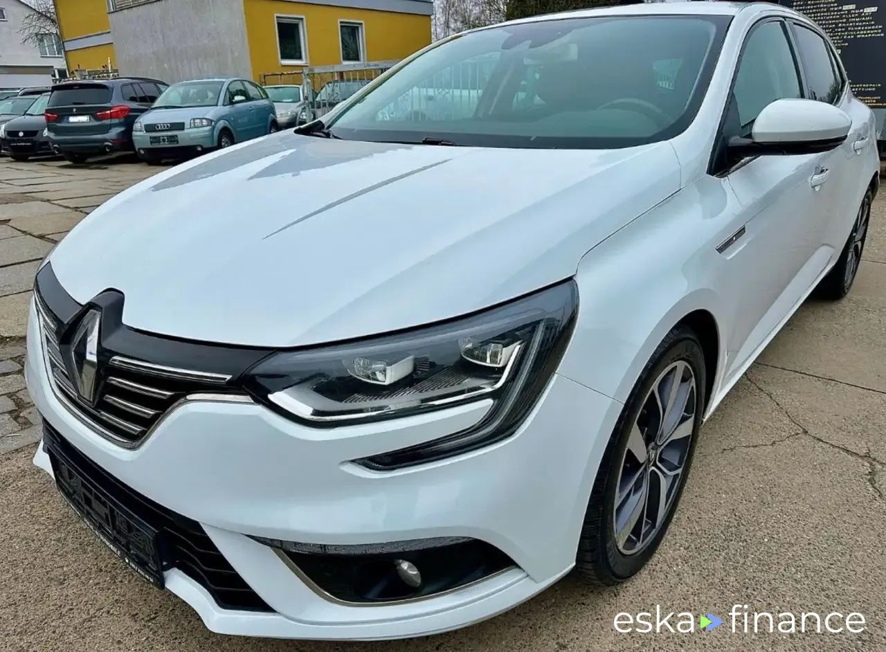 Sedan Renault Megane 2016