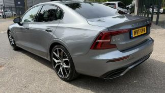 Lízing Sedan Volvo S60 2021