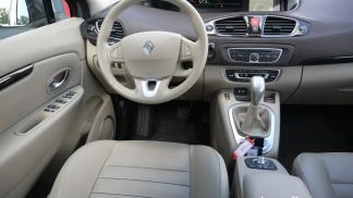Finansowanie Hatchback Renault Grand Scenic 2011