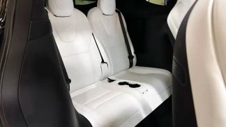 Financování Konvertibilní Tesla Model X 2022