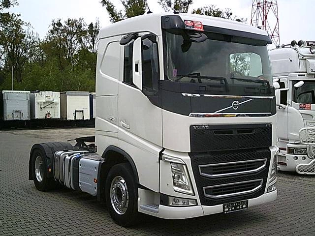 Finansowanie Ciągnik siodłowy Volvo FH 4 2015