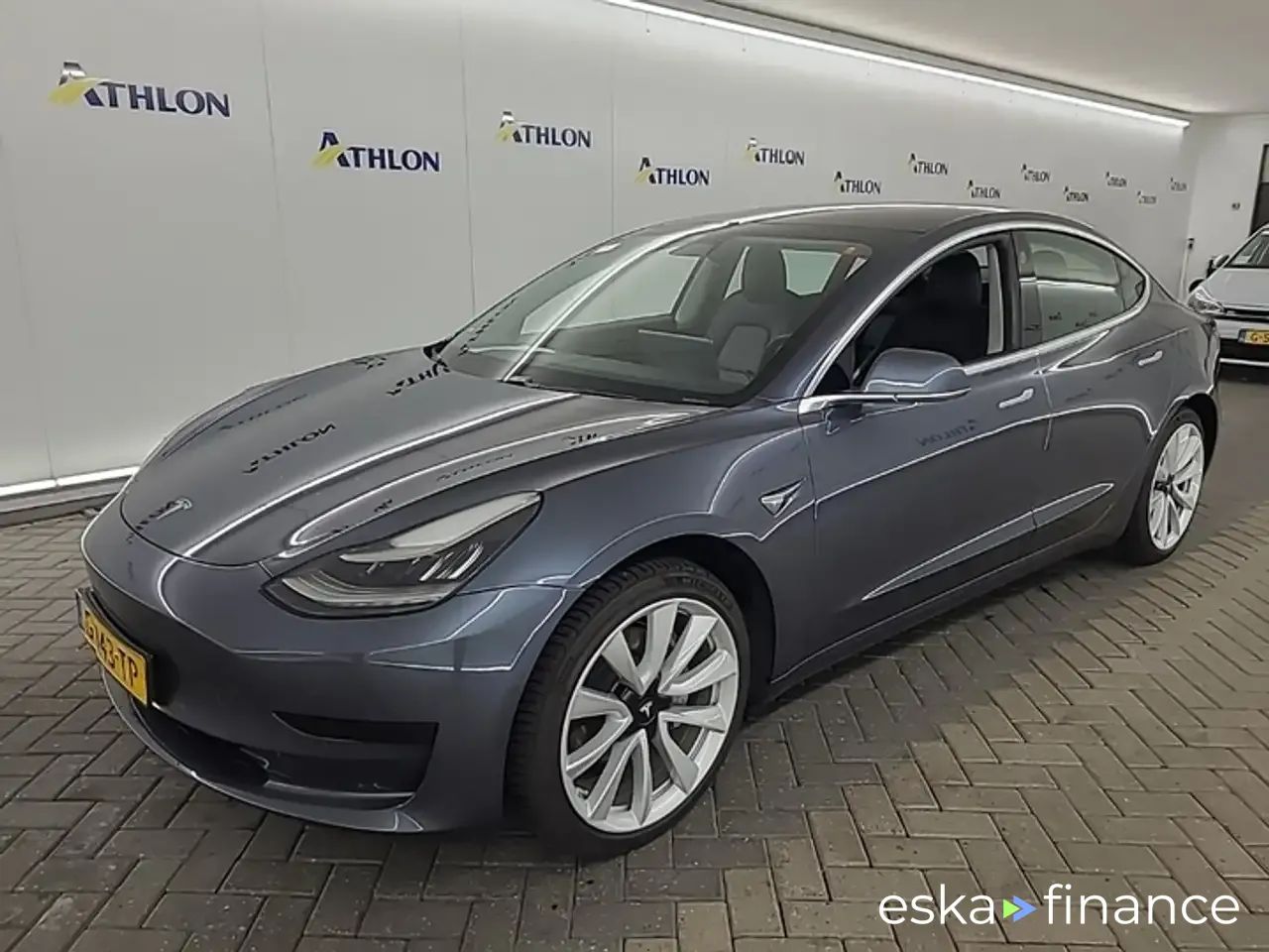 Finansowanie Sedan Tesla Model 3 2019