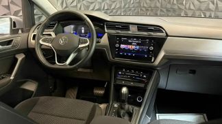 Lízing Hatchback Volkswagen Touran 2024