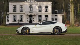 Leasing Coupé Ferrari F12 2013