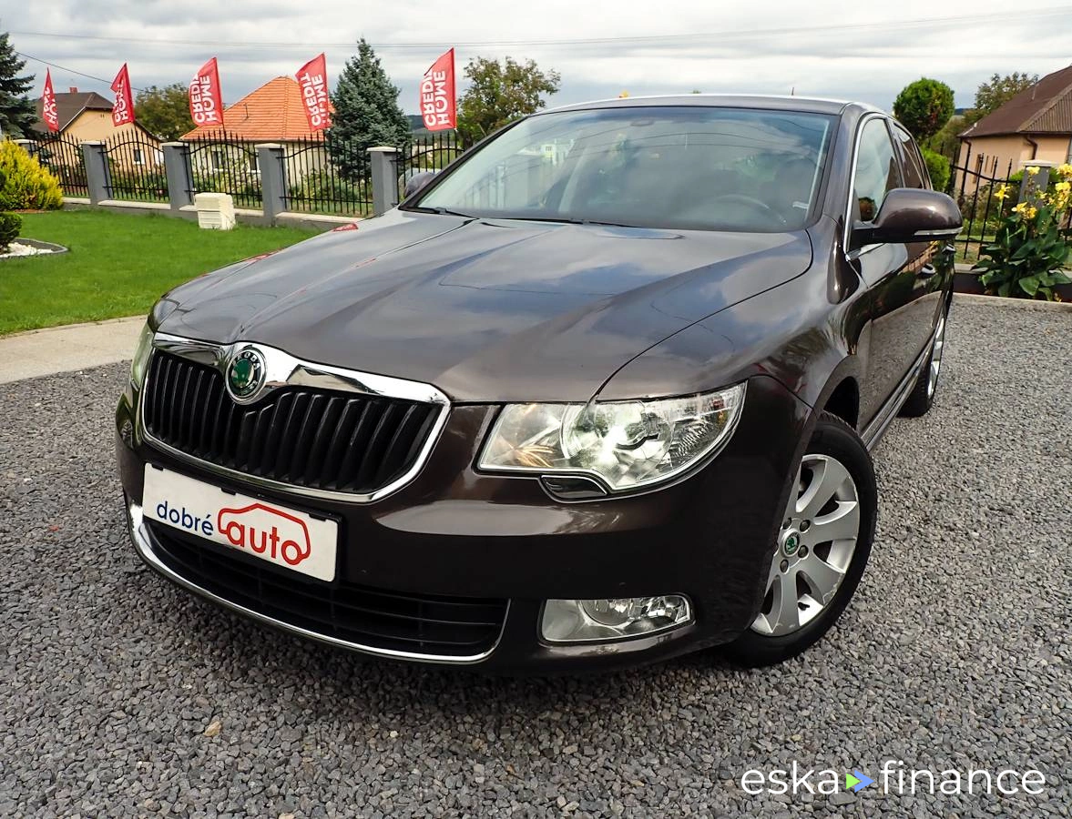 Lízing Sedan Skoda Superb 2010