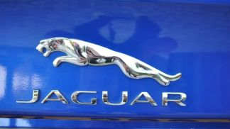 Lízing Sedan Jaguar XE 2017