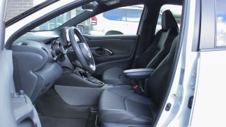 Lízing Hatchback Toyota Yaris 2021