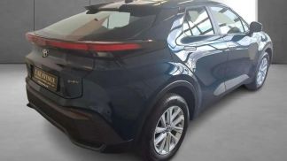 Lízing Sedan Toyota C-HR 2024