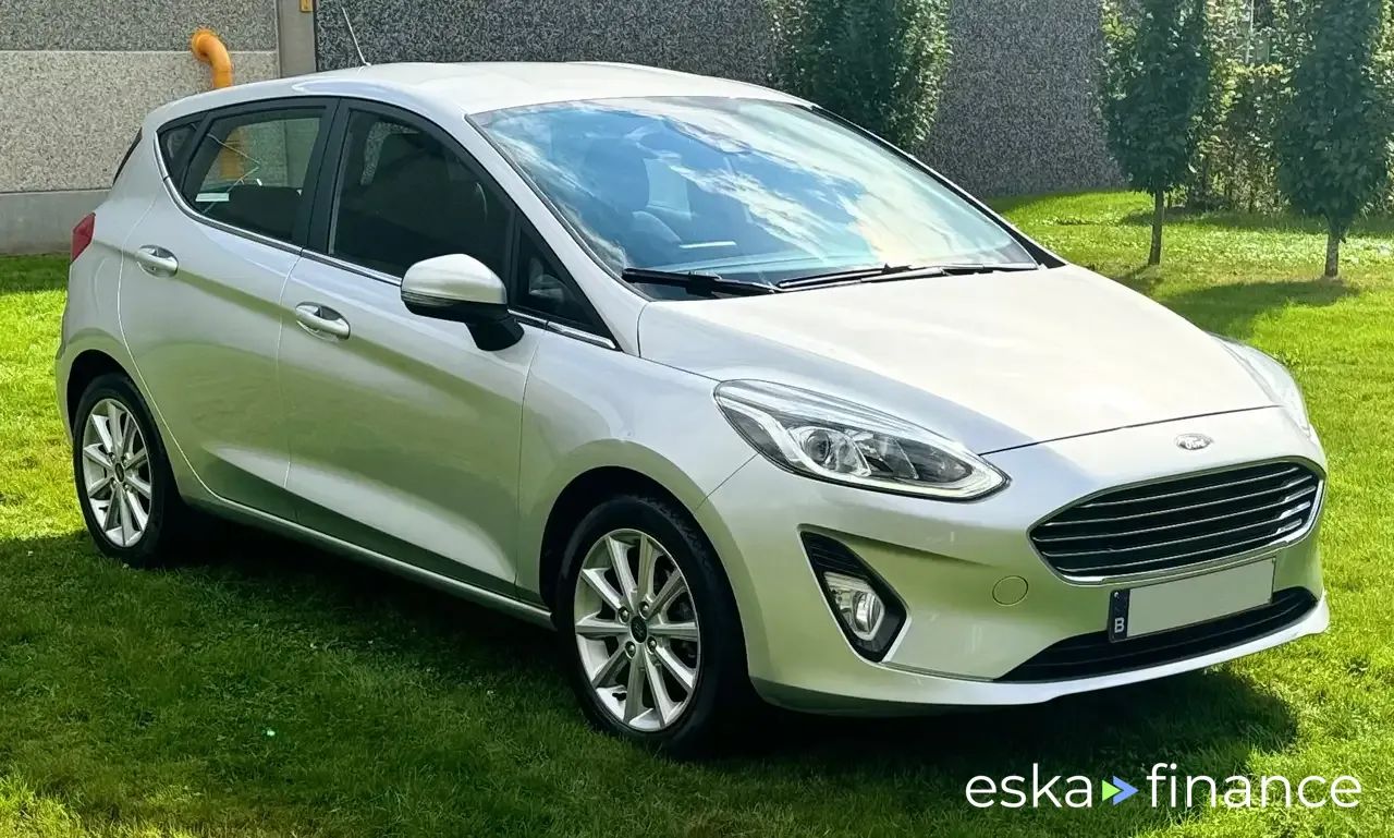 Financování Sedan Ford Fiesta 2018