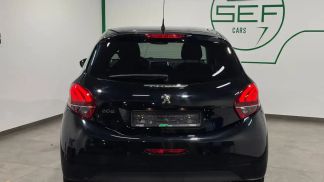 Lízing Sedan Peugeot 208 2019
