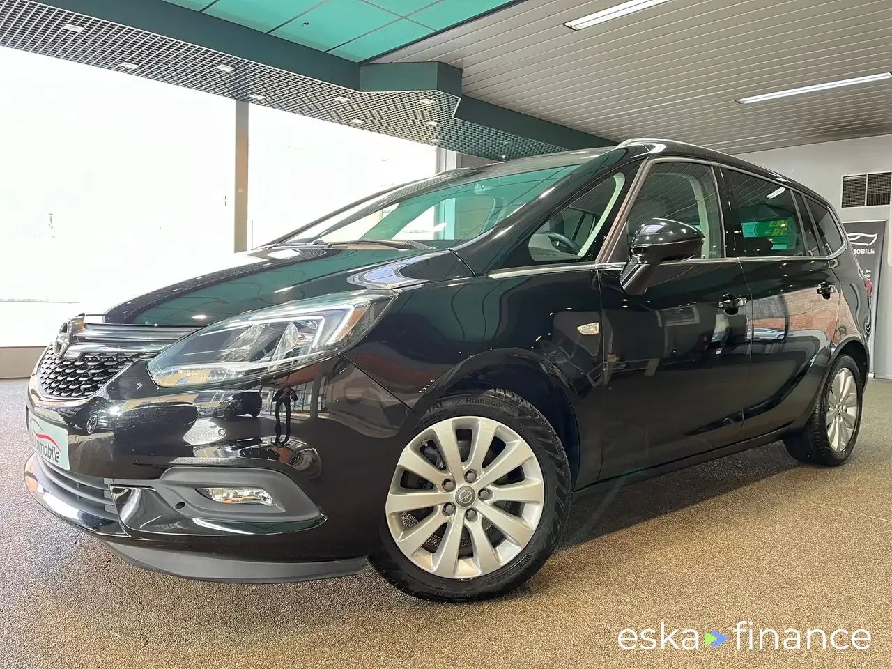 Leasing Hatchback Opel Zafira Tourer 2016