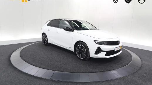 Opel Astra 2023