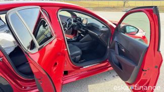 Lízing Sedan Peugeot 208 2020