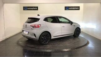 Financování Sedan Renault Clio 2024