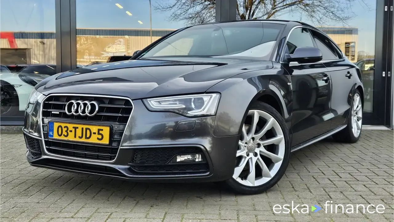 Financování Hatchback Audi A5 2012