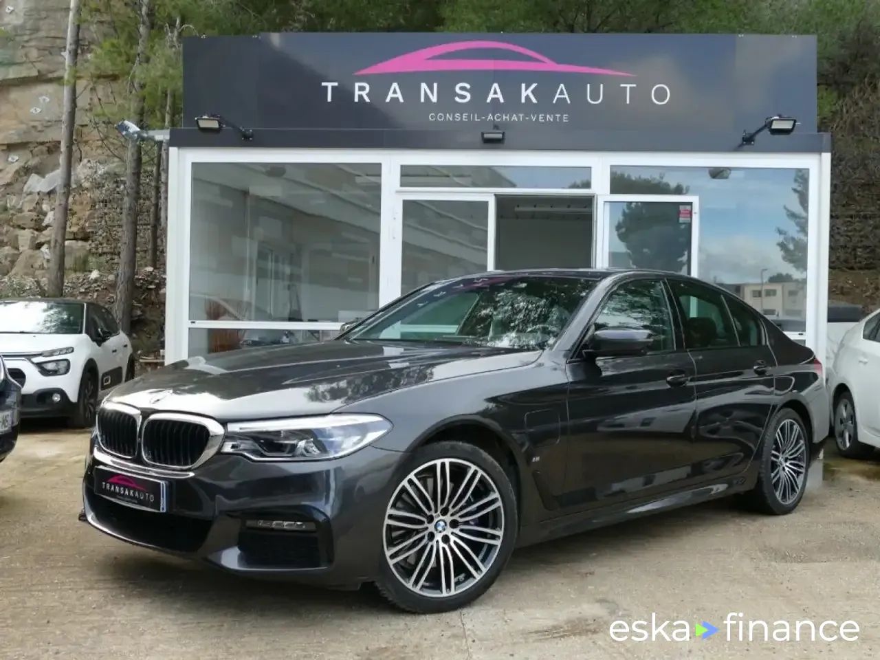 Lízing Sedan BMW 518 2019
