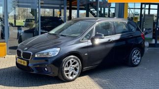 Lízing Hatchback BMW 220 2016