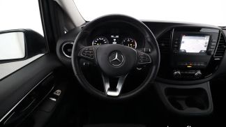Lízing Hatchback MERCEDES VITO 2024