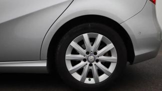 Lízing Hatchback MERCEDES B 180 2017